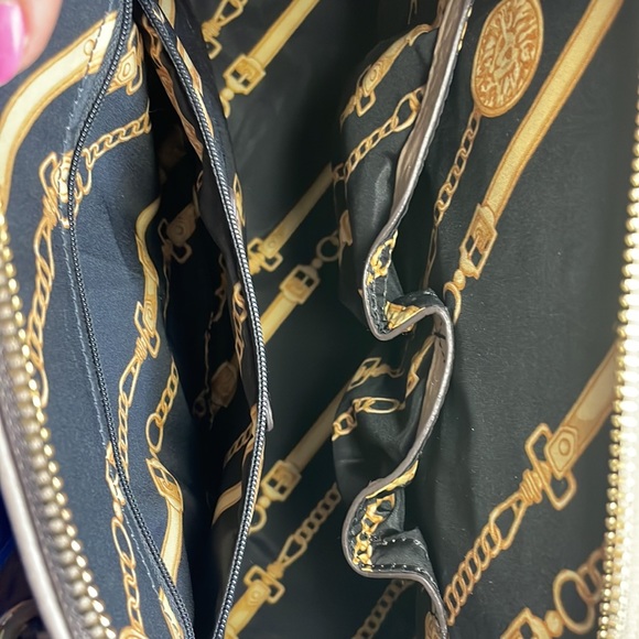 Beautiful Anne Klein handbag NEW - Picture 5 of 10